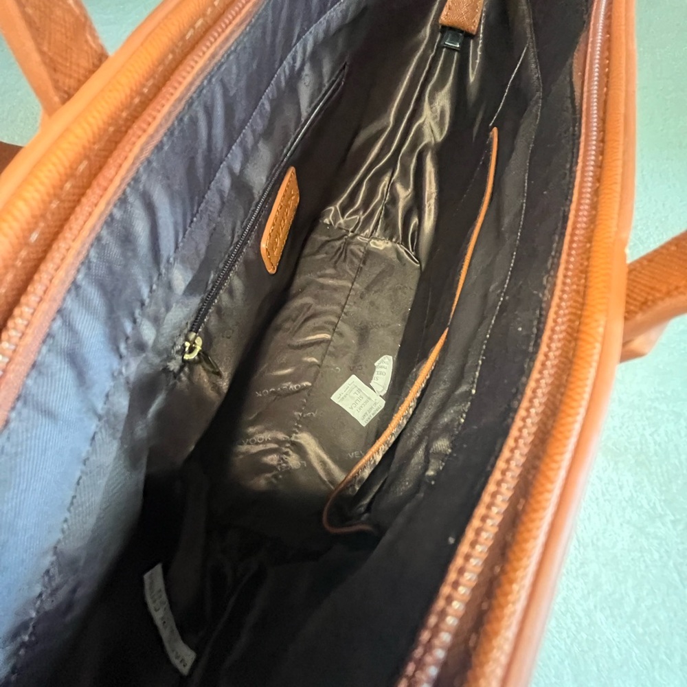 Brown Leather Tote and Clutch Set - Picture 3 of 6